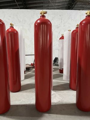 سیلندرهای 42 کیلوگرمی سیستم اطفاء حریق CO2 70 لیتری در اتاق کامپیوتر